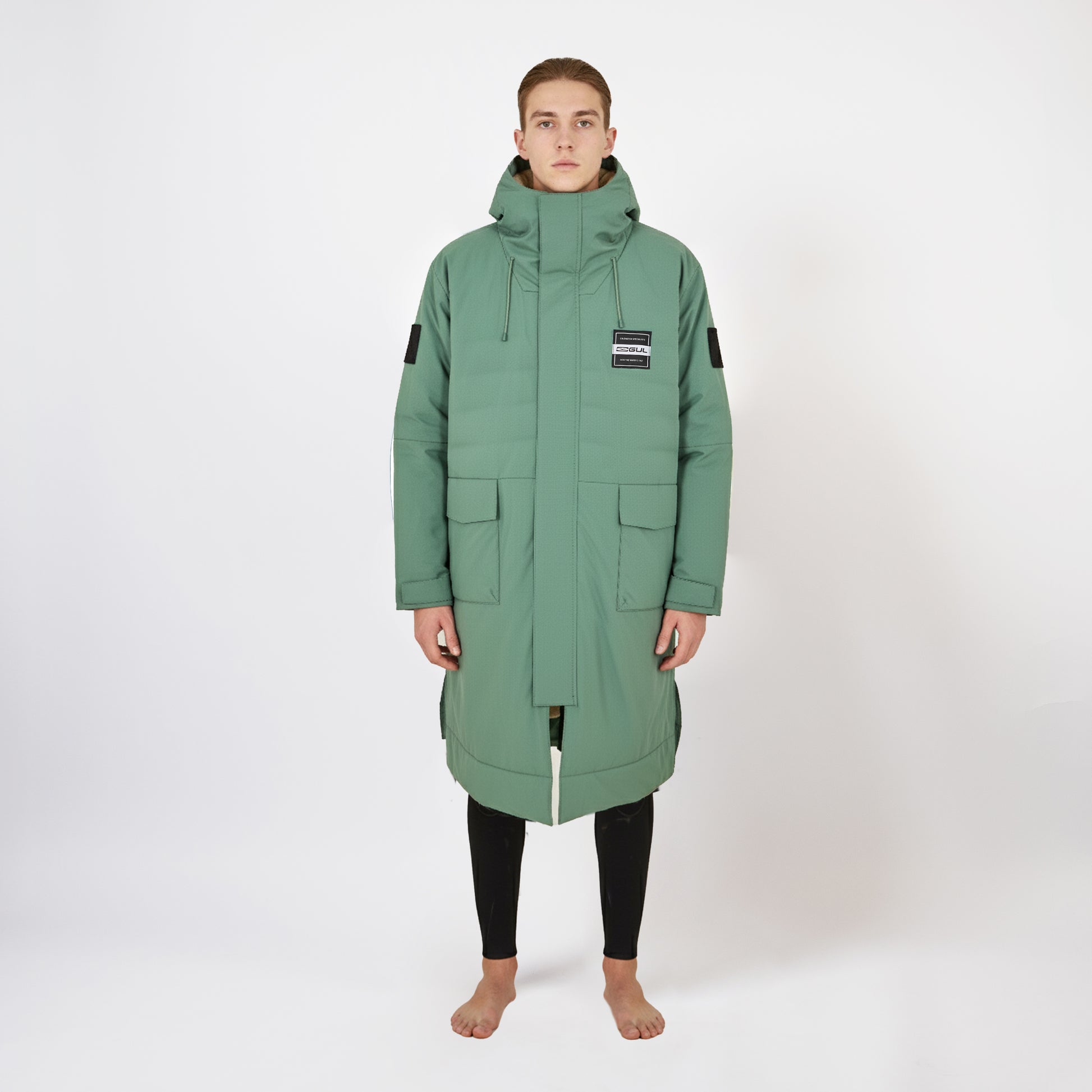 REVOROBE FUSION LONG SLEEVE CHANGING ROBE