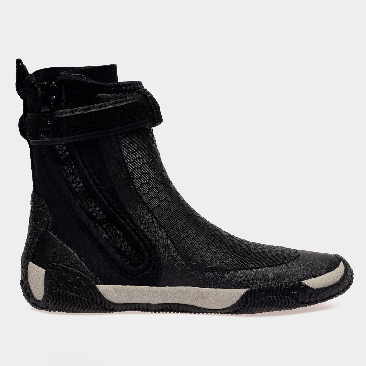 ROUND TOE WINDWARD BOOT