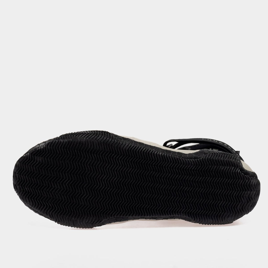 ROUND TOE WINDWARD BOOT