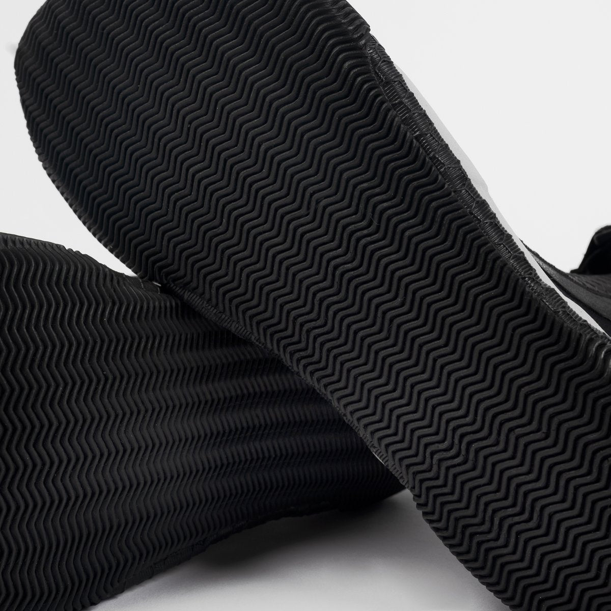 5MM CZ WINDWARD BOOT