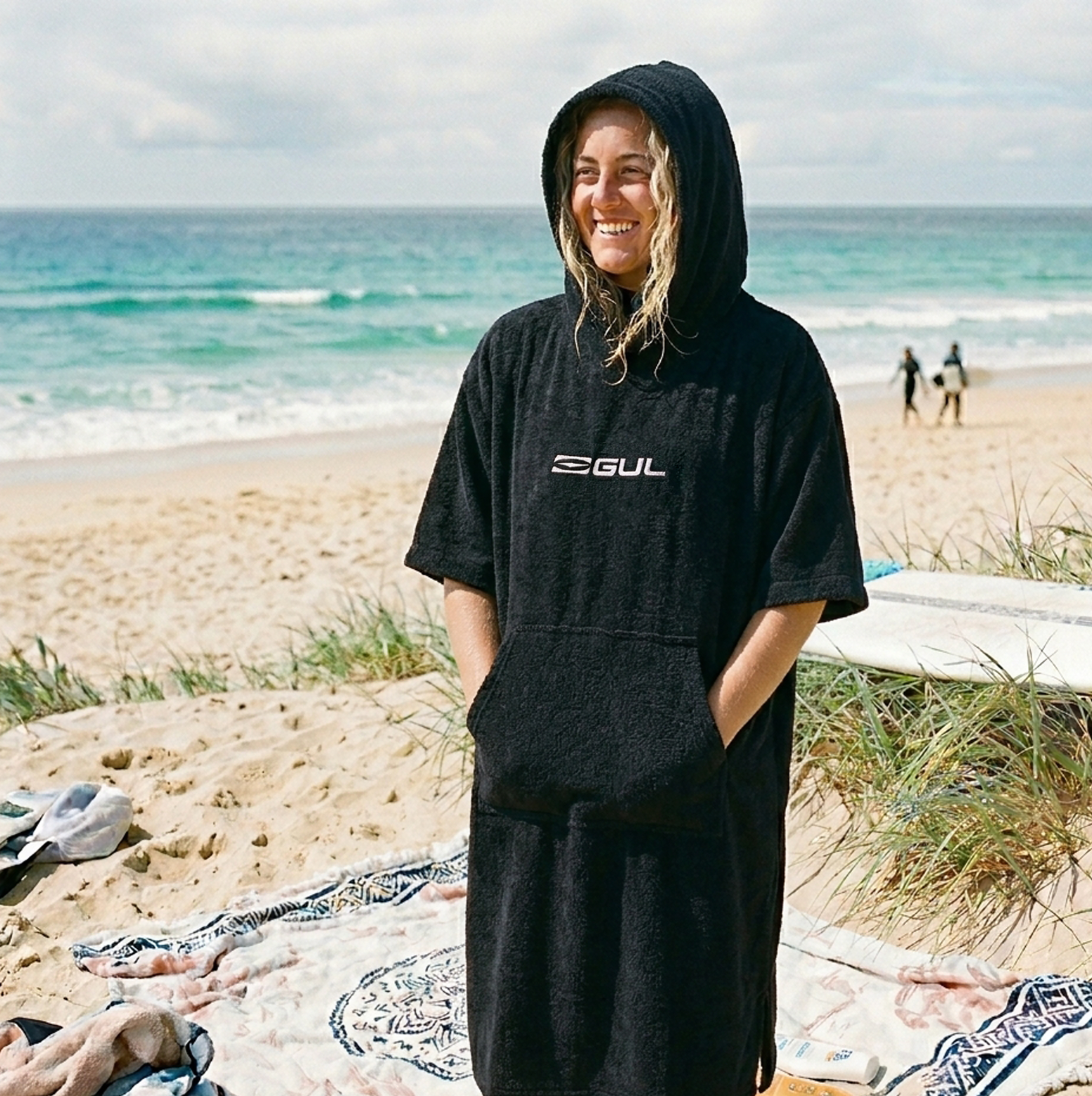 TECH CHANGING PONCHO