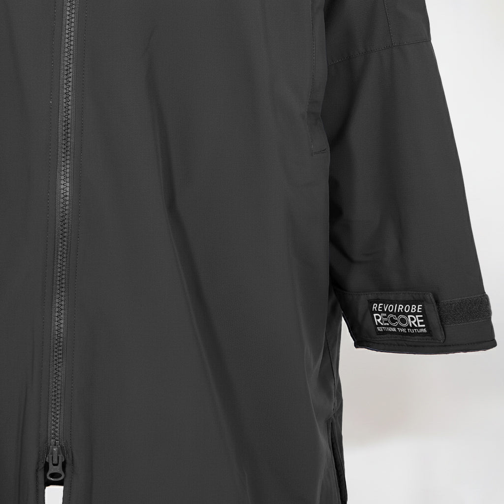 REVOROBE LONG SLEEVE CHANGING ROBE