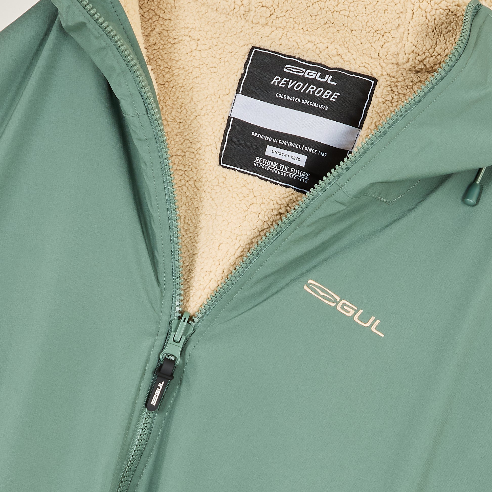 REVOROBE LONG SLEEVE JUNIOR CHANGING ROBE