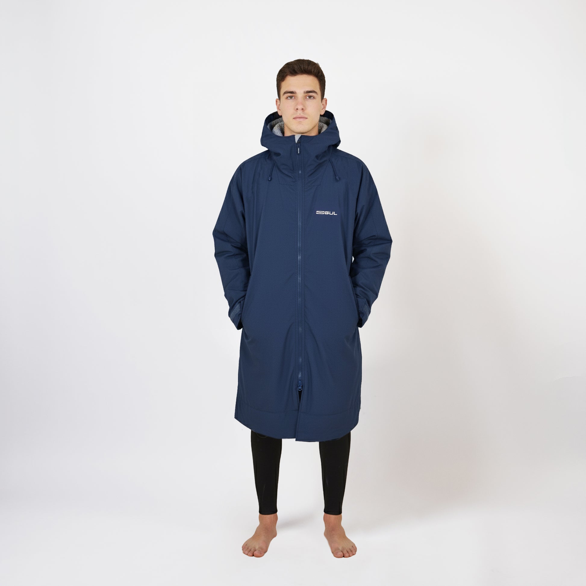 REVOROBE LONG SLEEVE CHANGING ROBE