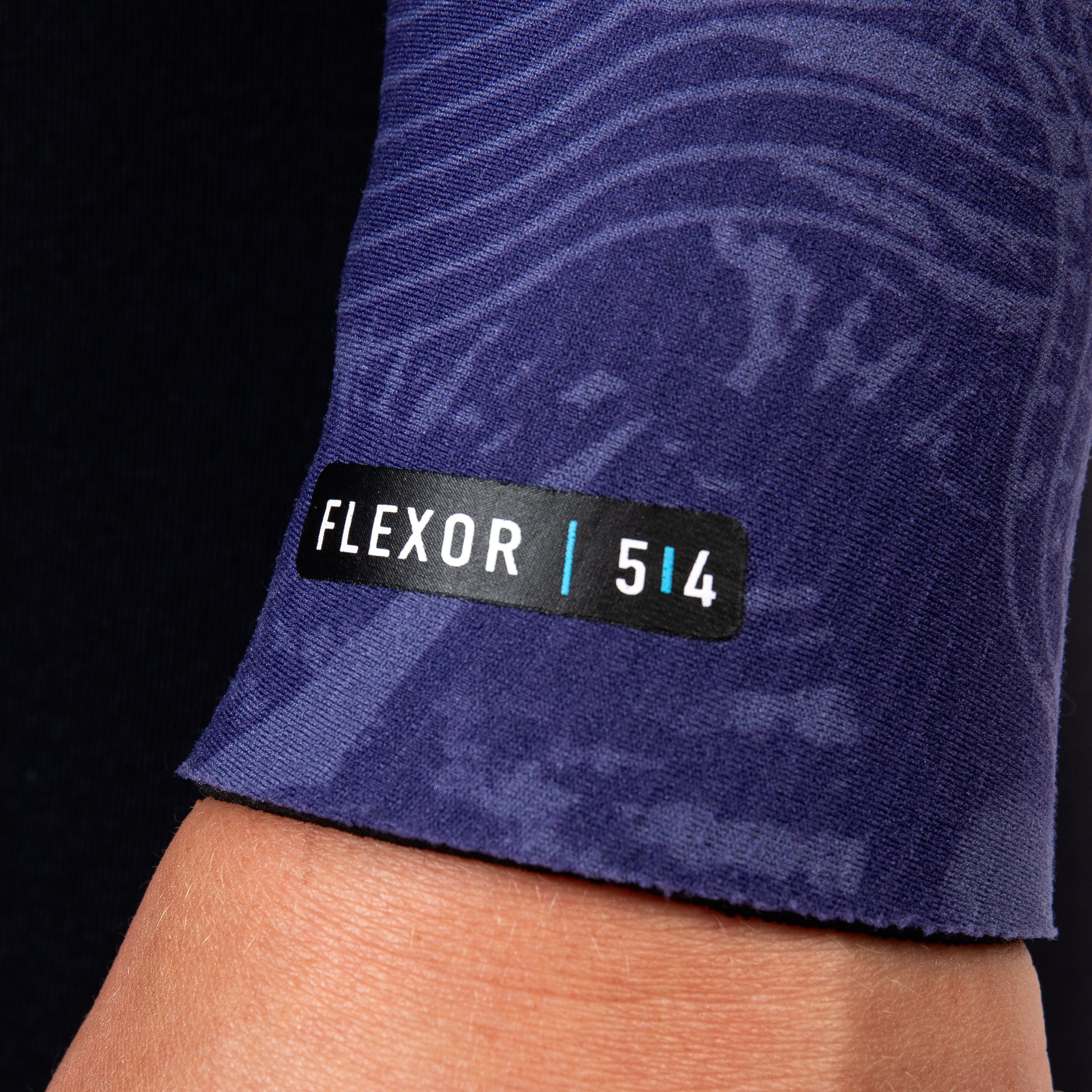 FLEXOR 54 YULEX WOMENS CHEST ZIP BS STEAMER