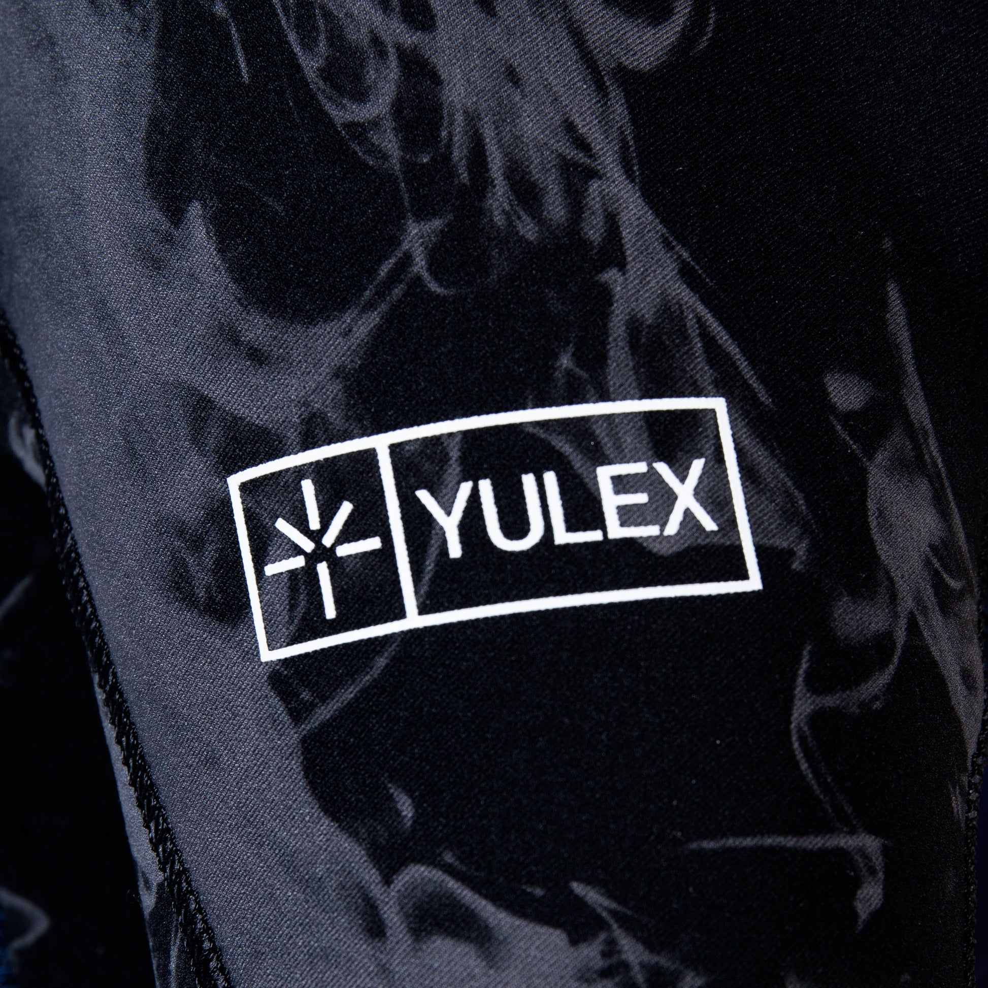 FLEXOR 32 JNR BS YULEX CHEST ZIP STEAMER