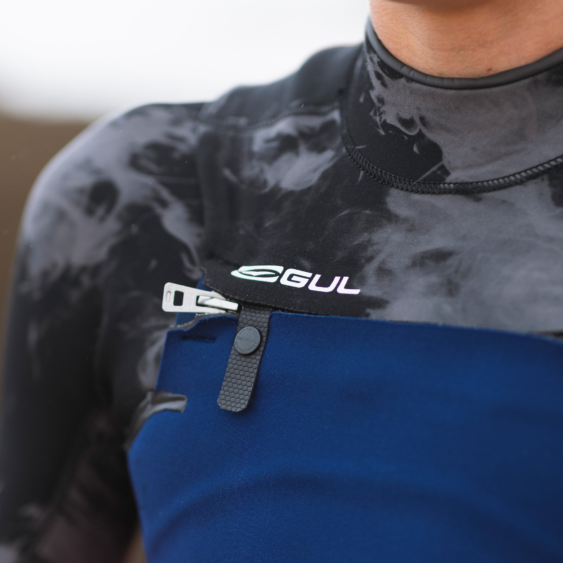 FLEXOR 32 JNR BS YULEX CHEST ZIP STEAMER